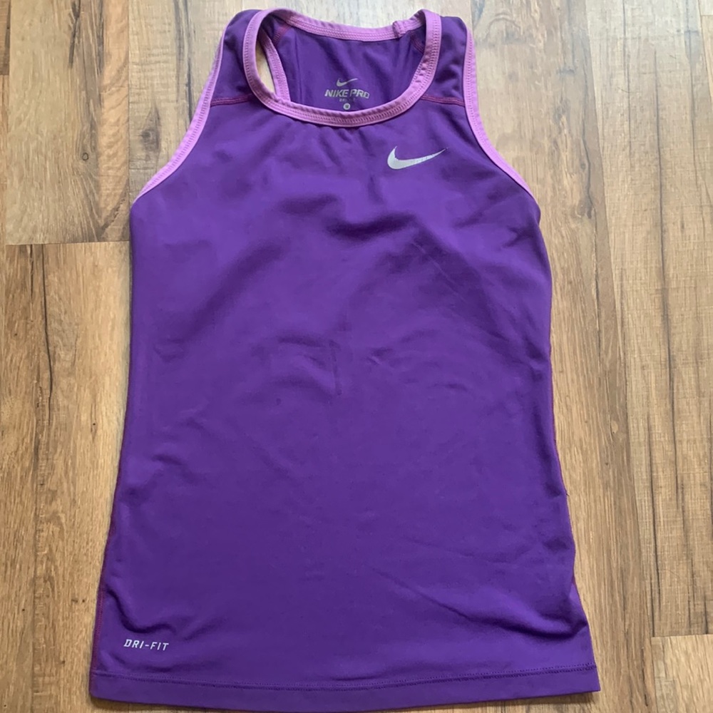 Nike Pro purple fitted tank
